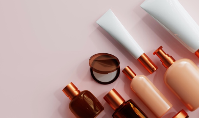 化妝品行業解決方案-面對化妝品行業供應商類型多元、品類豐富多樣、協同性要求高等采購特征，提供一站式采購解決方案，最大程度助力企業把控供應鏈，縮短新品研發周期，提升企業競爭力。-mb-甄云科技